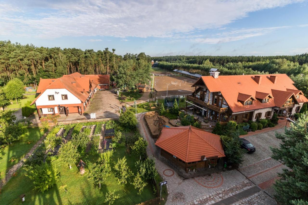 Hotel Osada Karbowko Wellness & Spa Elgiszewo  Экстерьер фото